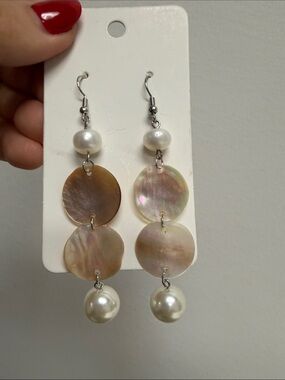 Pearl & Iridescent Shell Drop Earrings - Beige Pearl Accent